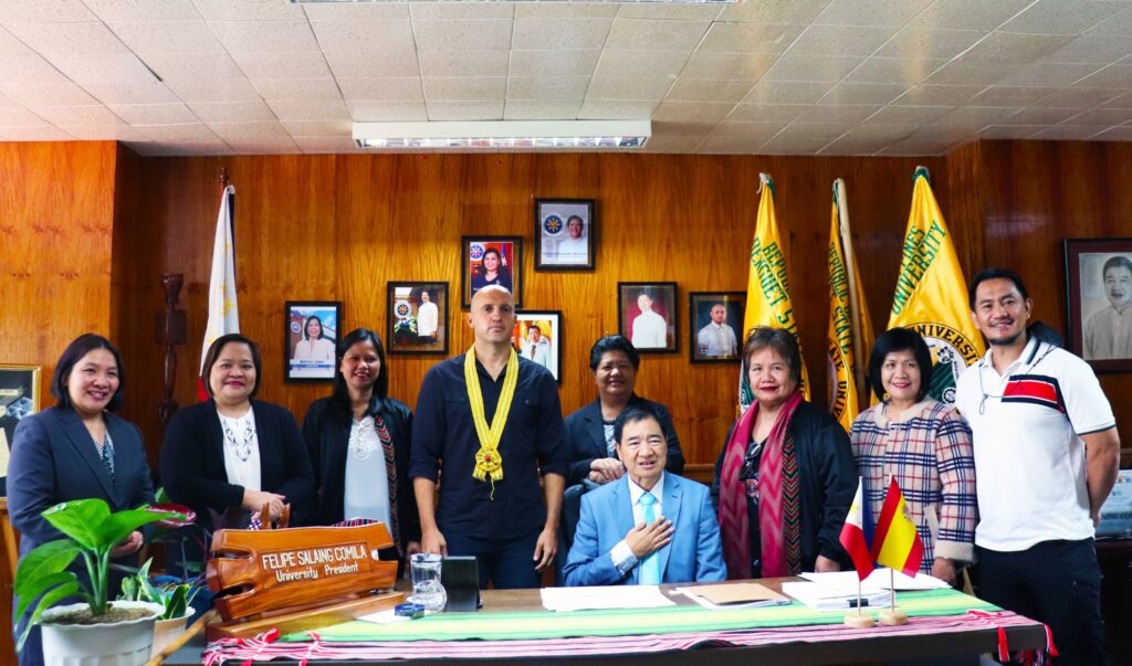 News and Events 282 Welcome Back! Professor Jimenez