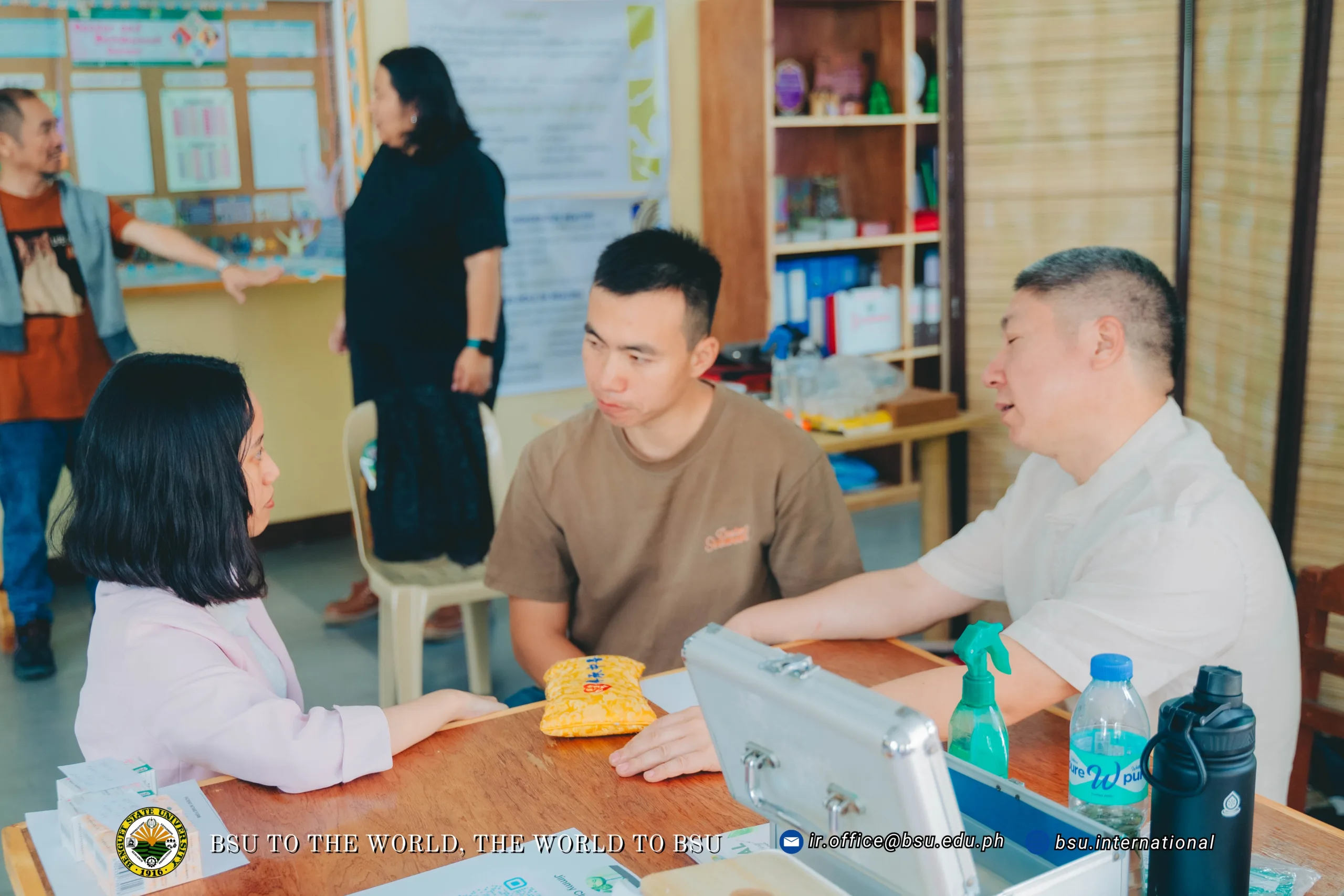 Traditional Chinese Medicine Sessions Strengthen Global Partnerships and Community Wellness during Women's Month 231 31 scaled