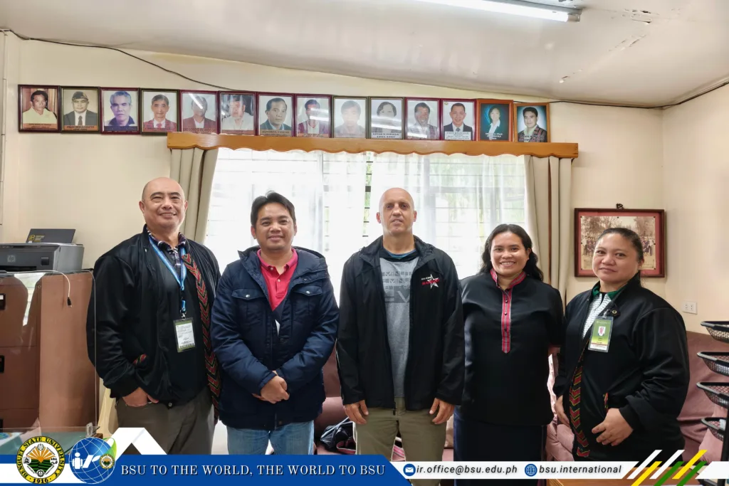 News and Events 50 𝐇𝐨𝐥𝐚 𝐝𝐞 𝐧𝐮𝐞𝐯𝐨 – BSU Welcomes Back Professor Pablo from the University of Huelva, Spain