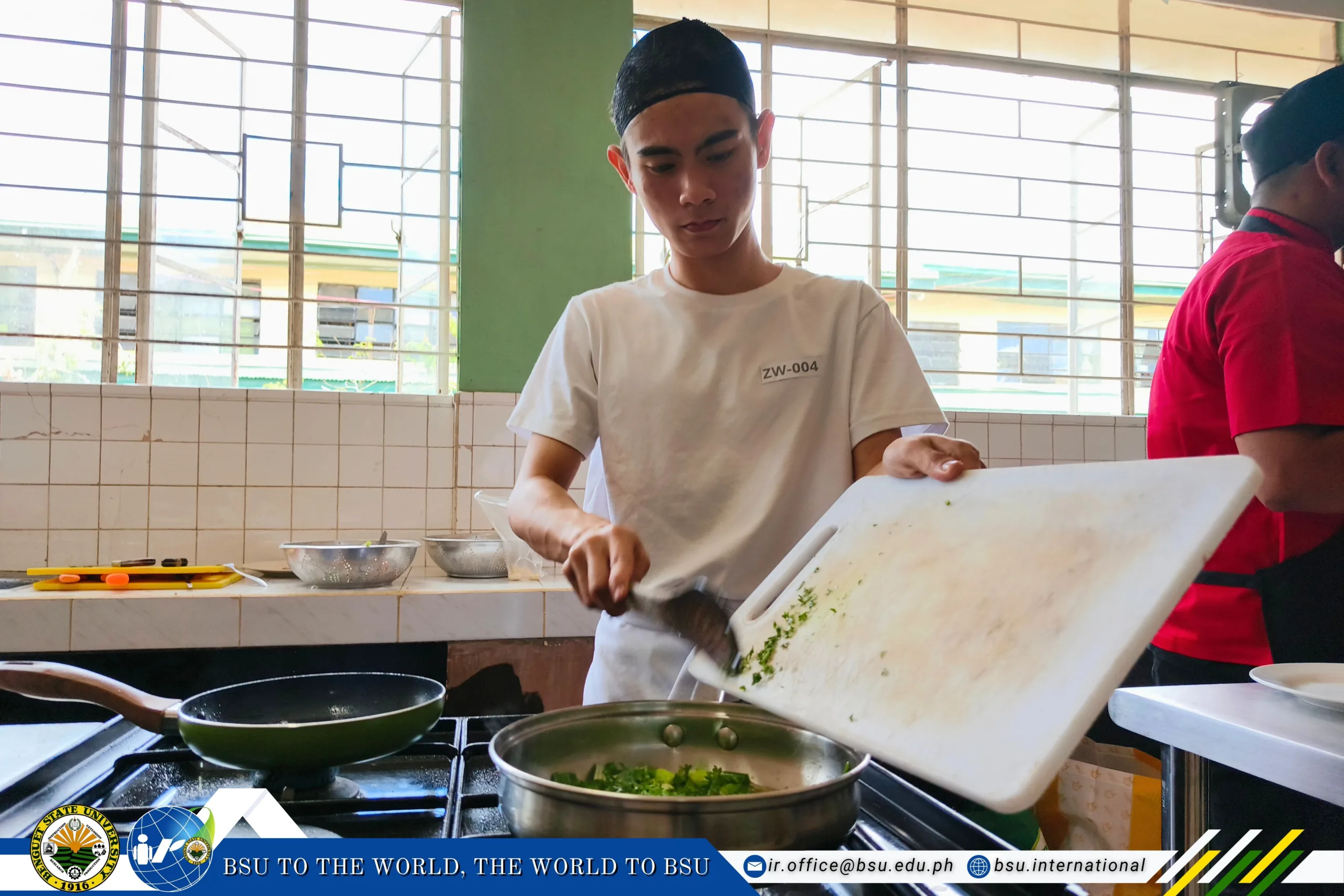 BSU HOLDS ZERO-WASTE MARKET BASKET COMPETITION IN CELEBRATION OF WORLD FOOD DAY 609 37 3 scaled